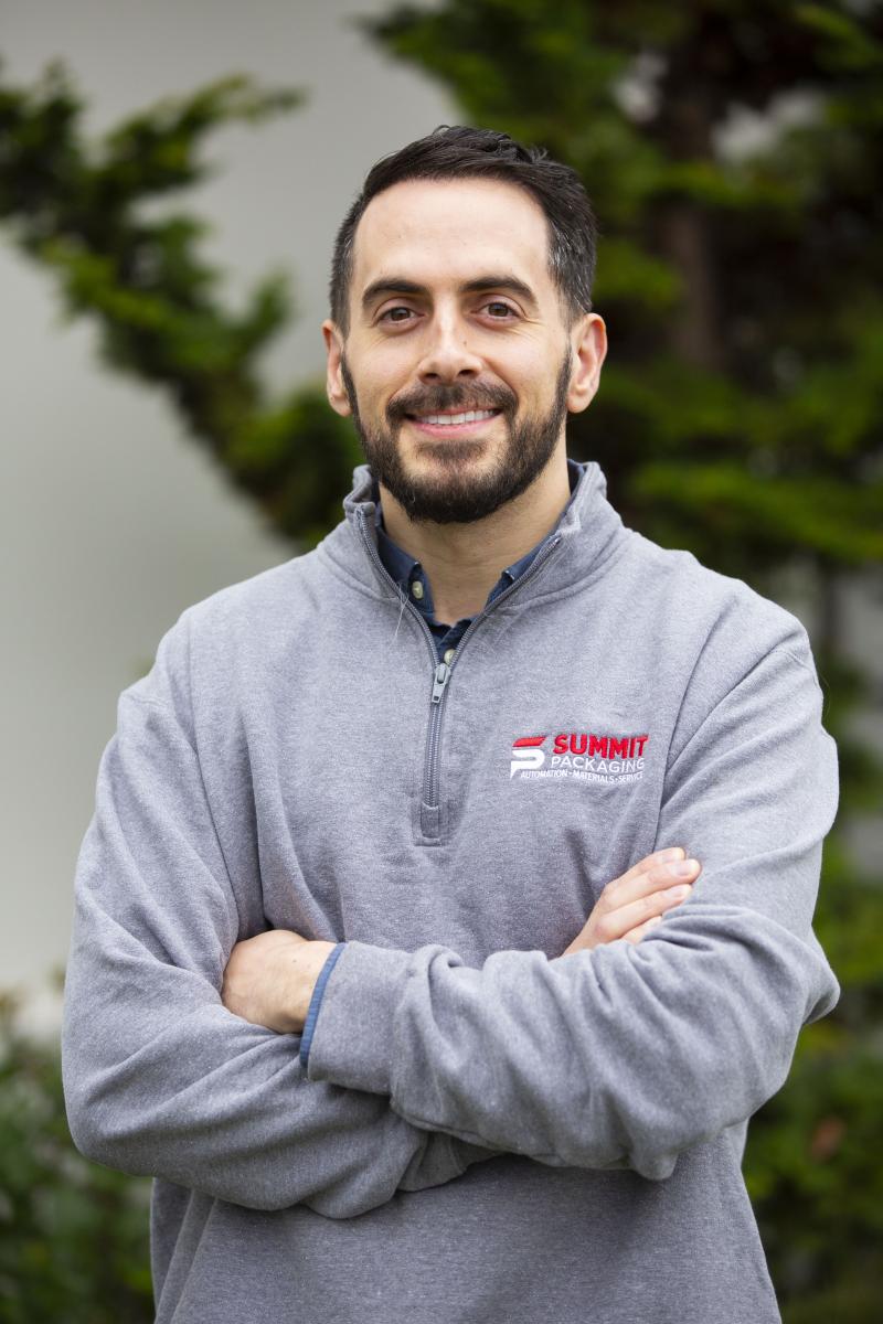 Headshot of Daniel Stewart